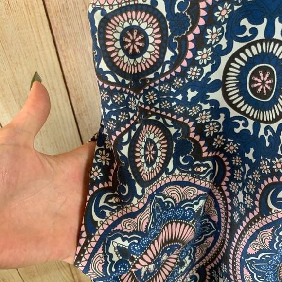 Blanco Large V Neck Boho Casual Blouse - Picture 7 of 13